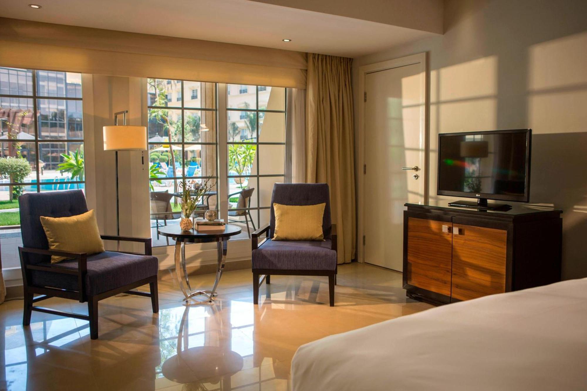 Renaissance Cairo Mirage City Hotel Экстерьер фото