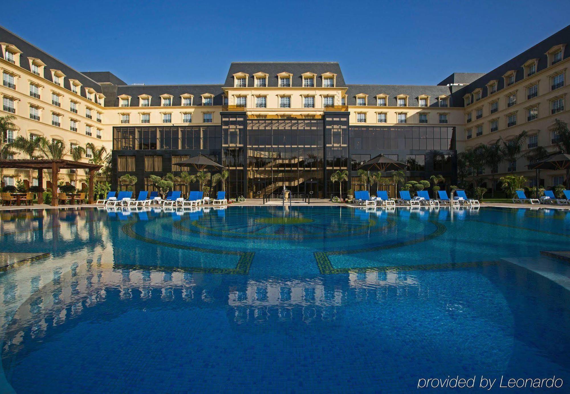 Renaissance Cairo Mirage City Hotel Экстерьер фото The Le Méridien Hotel in Casablanca